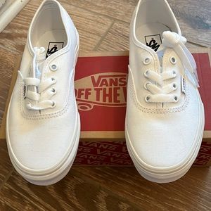 Authentic true white vans lace up sneakers! Never worn!